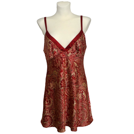 Rauður mynstraður undirfatakjóll